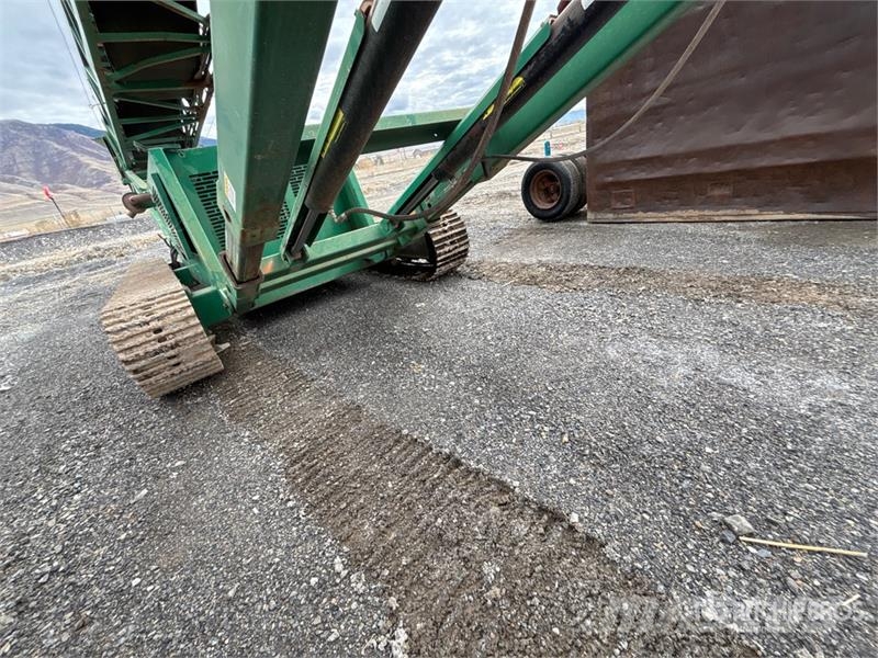 McCloskey ST100T 36 in x 100 ft Tracked Stacking 36 in x 100 Stavebníctvo - ostatné
