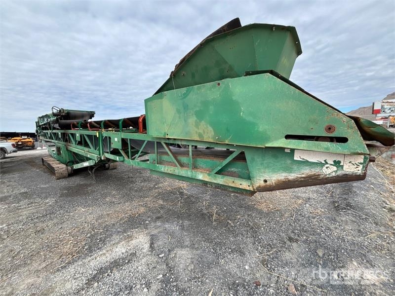 McCloskey ST100T 36 in x 100 ft Tracked Stacking 36 in x 100 Stavebníctvo - ostatné