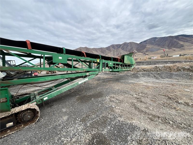 McCloskey ST100T 36 in x 100 ft Tracked Stacking 36 in x 100 Stavebníctvo - ostatné