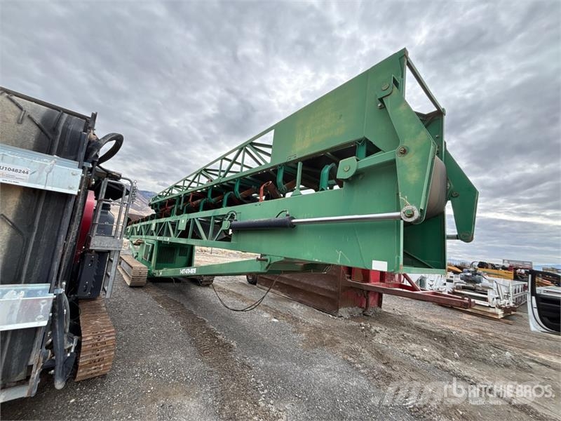 McCloskey ST100T 36 in x 100 ft Tracked Stacking 36 in x 100 Stavebníctvo - ostatné