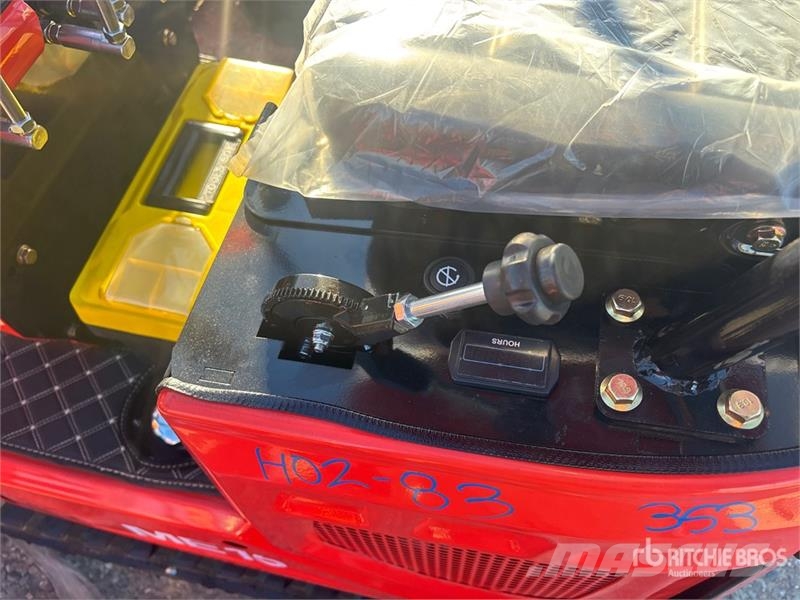  ME15 Mini Excavator (Unused) حفارات صغيرة أقل من 7 طن (حفارات صغيرة)