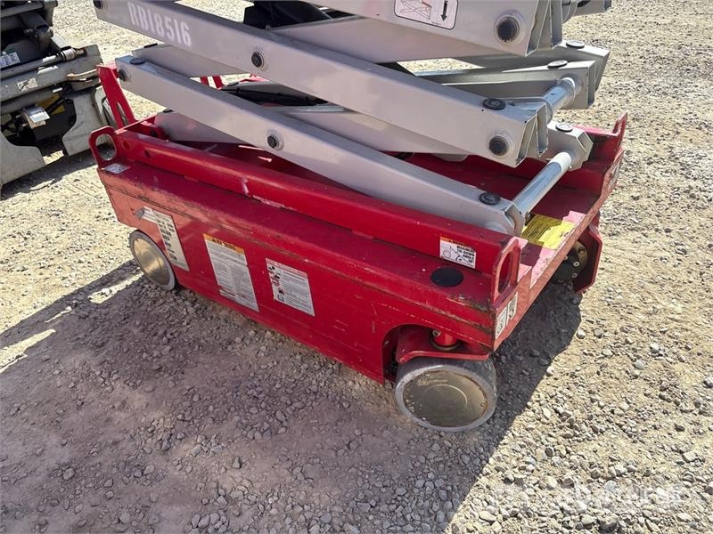 MEC 1330SE Electric Scissor Lift Saksilavat