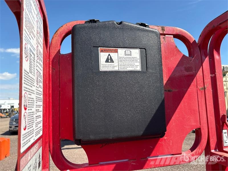 MEC 1330SE Electric Scissor Lift Saksilavat