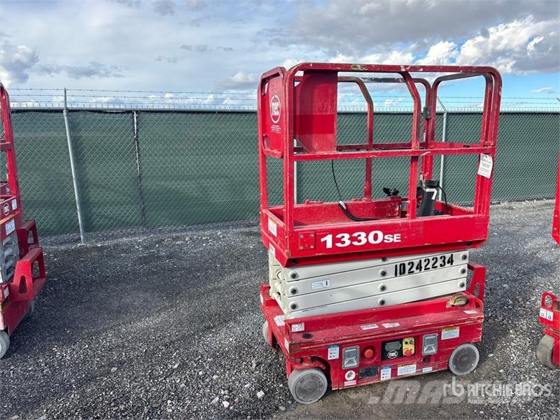MEC 1330SE Electric Scissor Lift Plataformas tijera