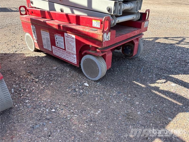 MEC 1330SE Electric Scissor Lift Saksilavat