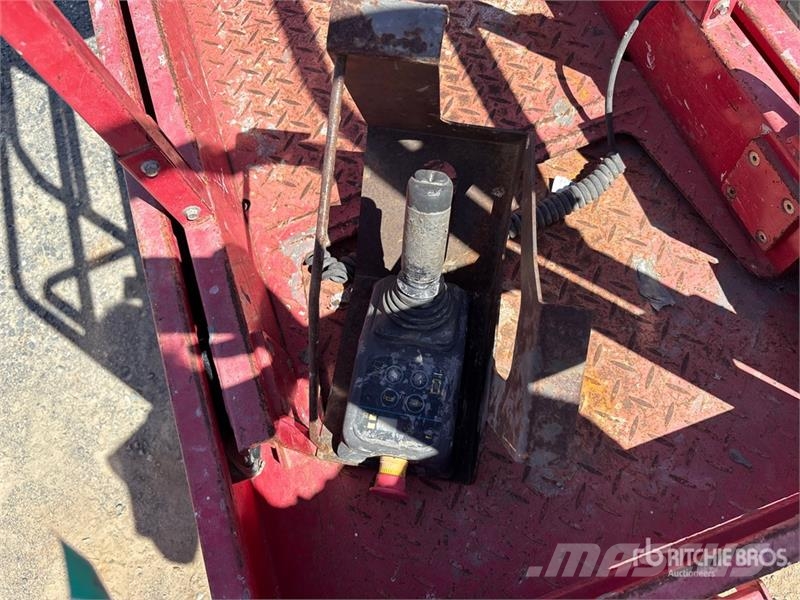 MEC 1330SE Electric Scissor Lift Škarjaste dvižne ploščadi