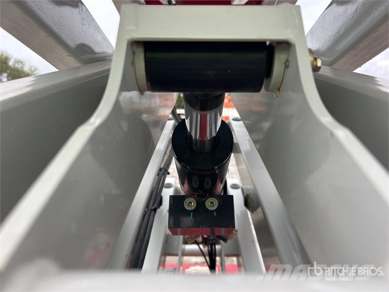 MEC 1330SE Electric Scissor Lift Plataformas tijera
