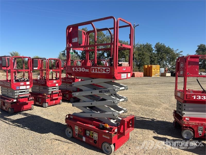 MEC 1330SE Electric Scissor Lift Elevadores de tesoura