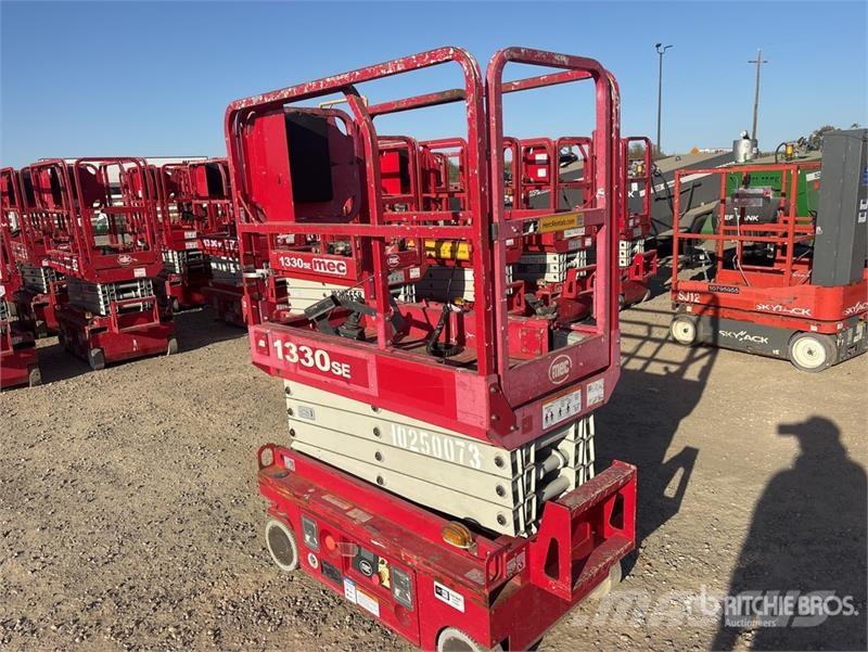 MEC 1330SE Electric Scissor Lift Elevadores de tesoura