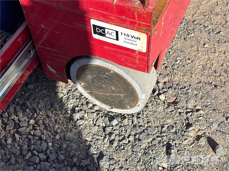 MEC 1330SE Electric Scissor Lift Škarjaste dvižne ploščadi