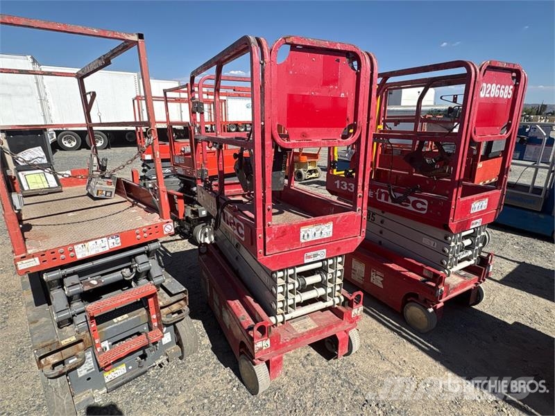 MEC 1330SE Electric Scissor Lift Scissor lifts