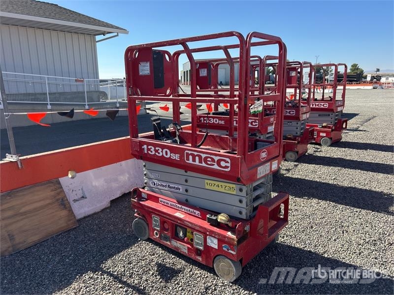 MEC 1330SE Electric Scissor Lift Plataformas tijera