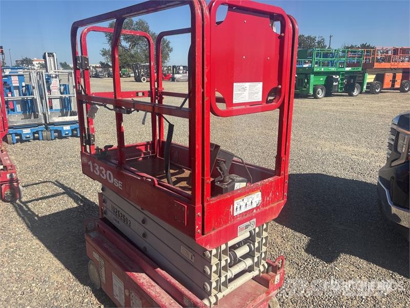 MEC 1330SE Electric Scissor Lift Šķerveida pacēlāji