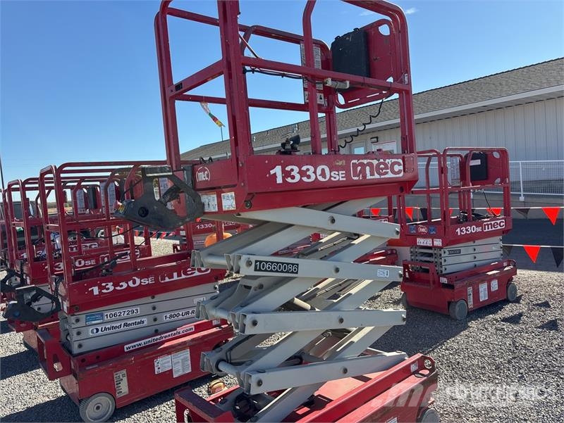 MEC 1330SE Electric Scissor Lift Plataformas tijera