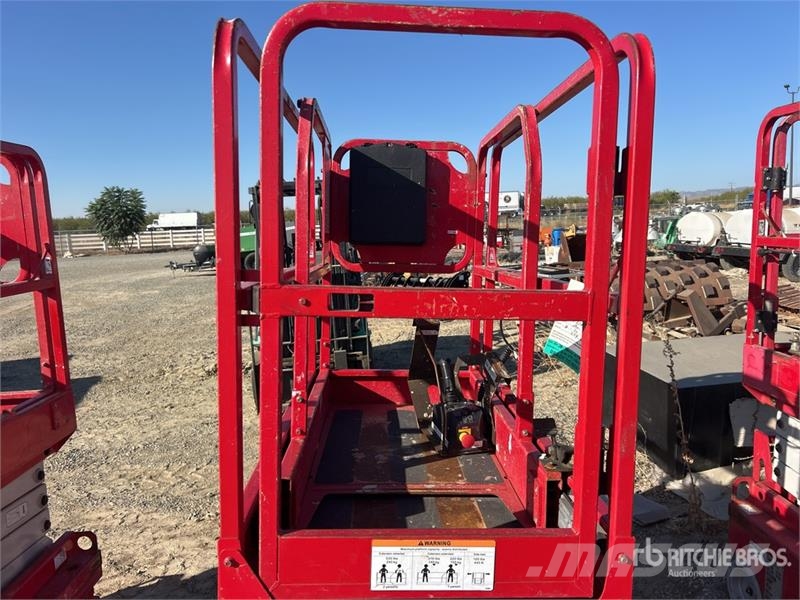 MEC 1330SE Electric Scissor Lift Scissor lifts