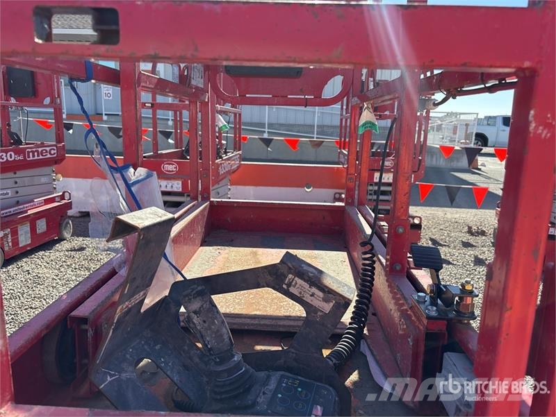 MEC 1330SE Electric Scissor Lift Plataformas tijera