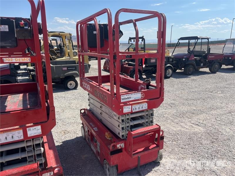 MEC 1330SE Electric Scissor Lift Plataformas tijera