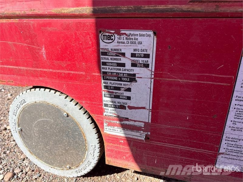 MEC 1330SE Electric Scissor Lift Saksilavat