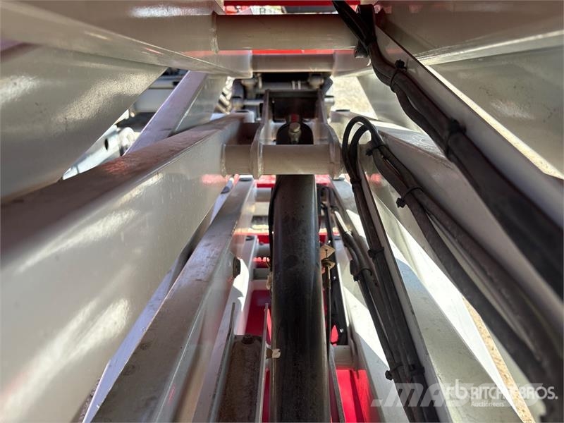 MEC 1330SE Electric Scissor Lift Saksilavat