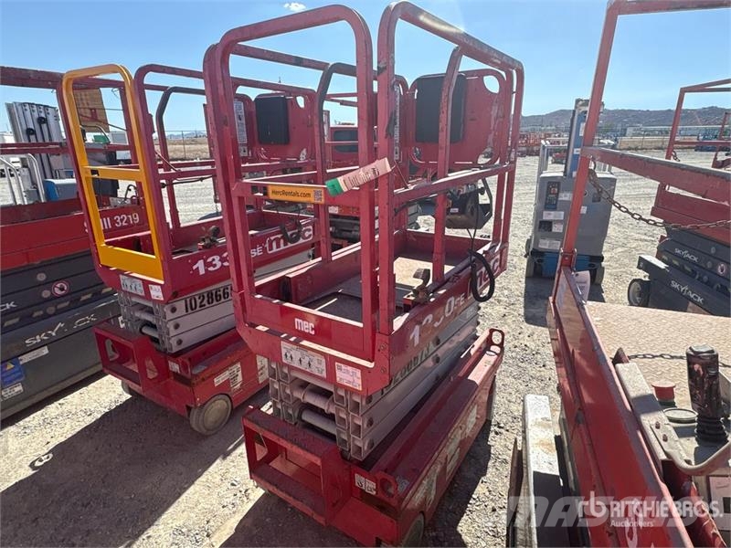 MEC 1330SE Electric Scissor Lift Scissor lifts