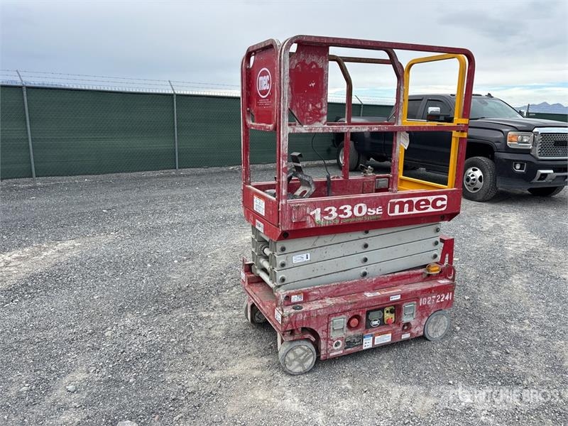 MEC 1330SE Electric Scissor Lift Plataformas tijera