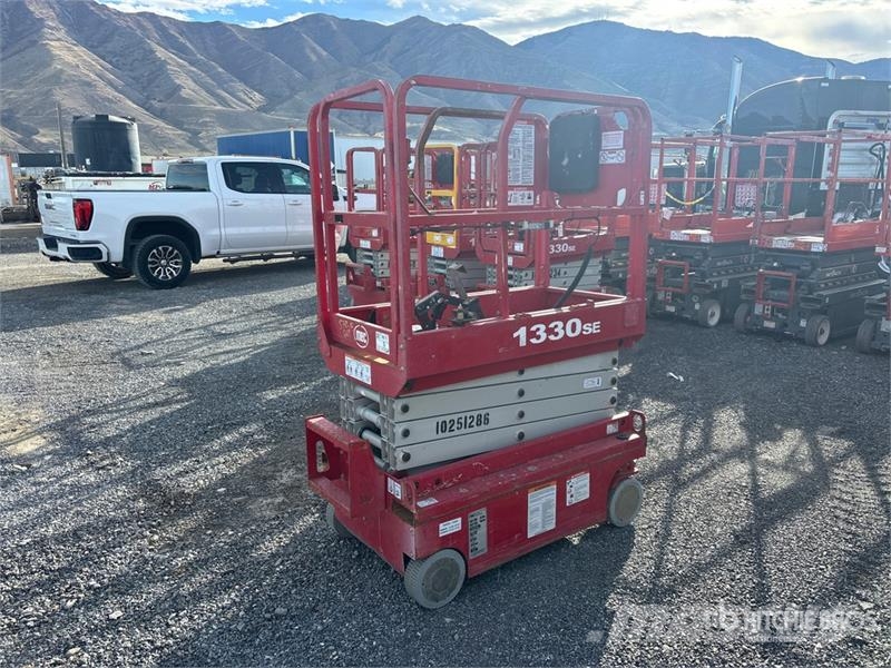 MEC 1330SE Electric Scissor Lift Plataformas tijera