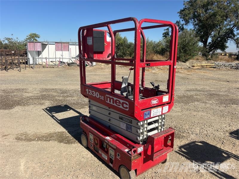 MEC 1330SE Electric Scissor Lift Elevadores de tesoura