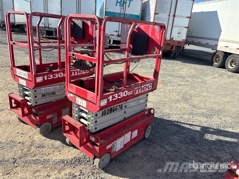 MEC 1330SE Electric Scissor Lift Škarjaste dvižne ploščadi