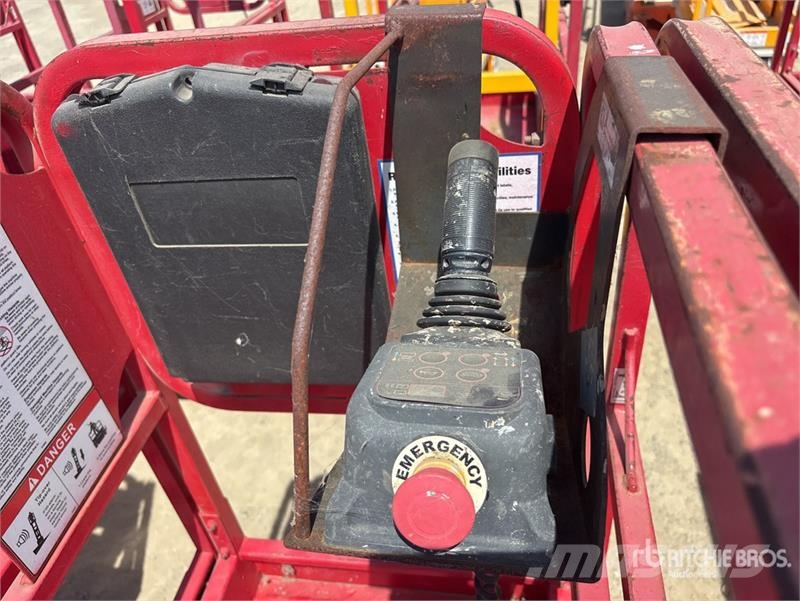 MEC 1330SE Electric Scissor Lift Scissor lifts