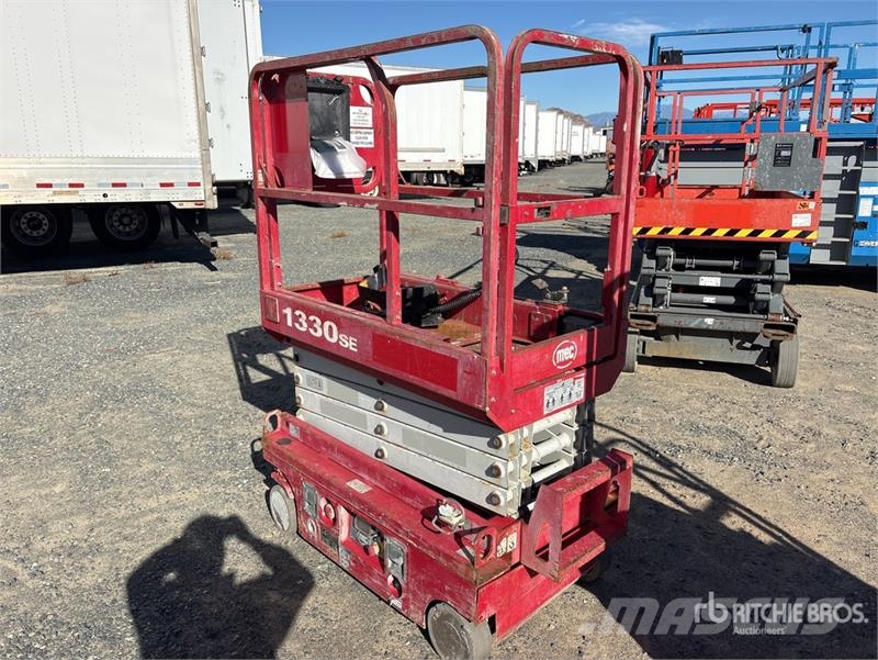 MEC 1330SE Electric Scissor Lift Scissor lifts
