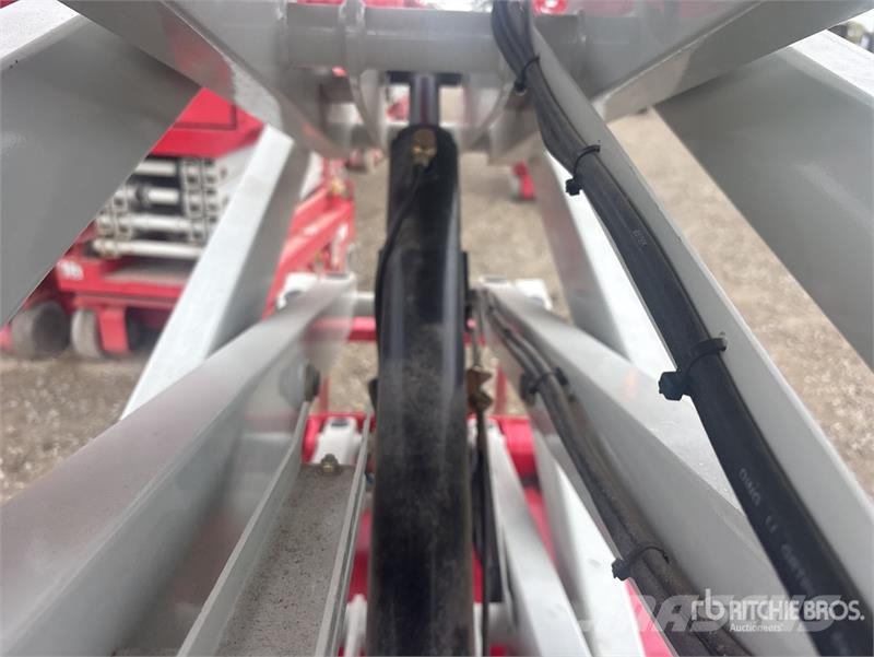 MEC 1330SE Electric Scissor Lift Plataformas tijera
