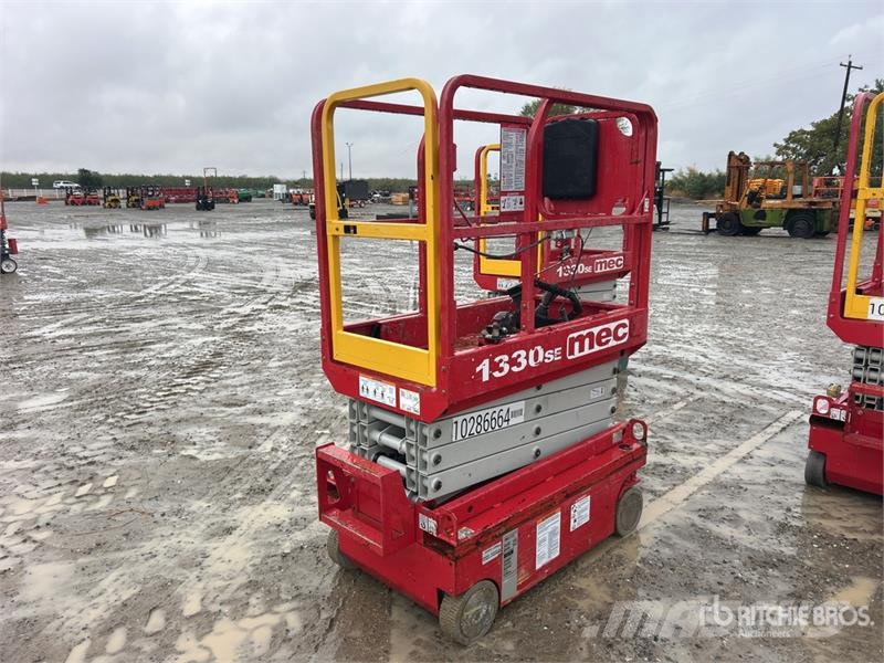 MEC 1330SE Electric Scissor Lift Plataformas tijera