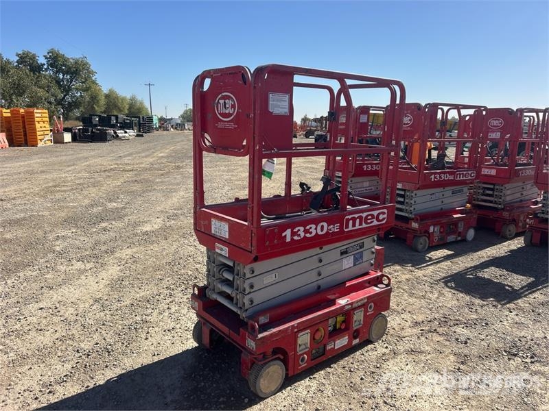 MEC 1330SE Electric Scissor Lift Elevadores de tesoura