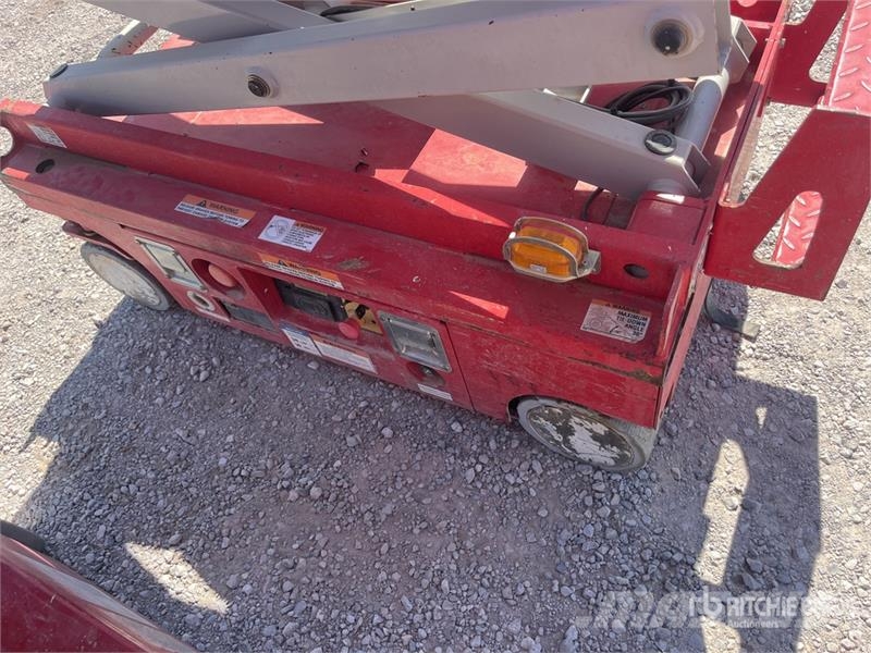 MEC 1330SE Electric Scissor Lift Plataformas tijera