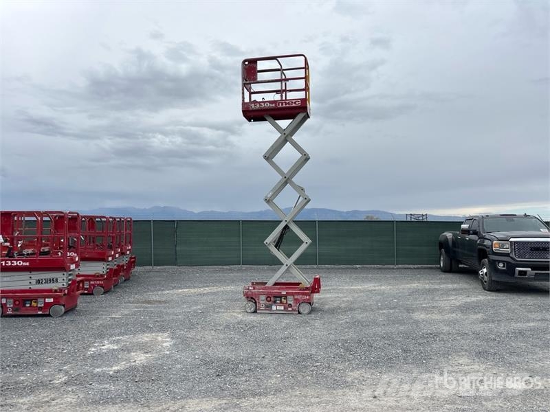 MEC 1330SE Electric Scissor Lift Plataformas tijera