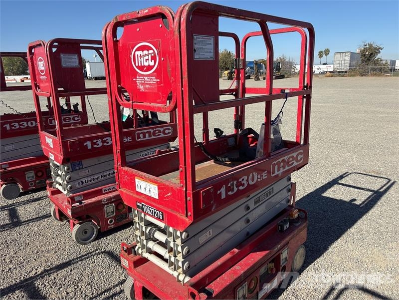 MEC 1330SE Electric Scissor Lift Plataformas tijera