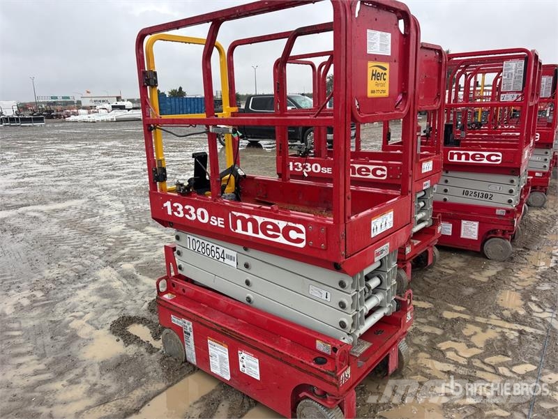 MEC 1330SE Electric Scissor Lift Plataformas tijera