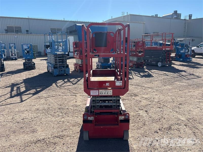 MEC 1330SE Electric Scissor Lift Scissor lifts