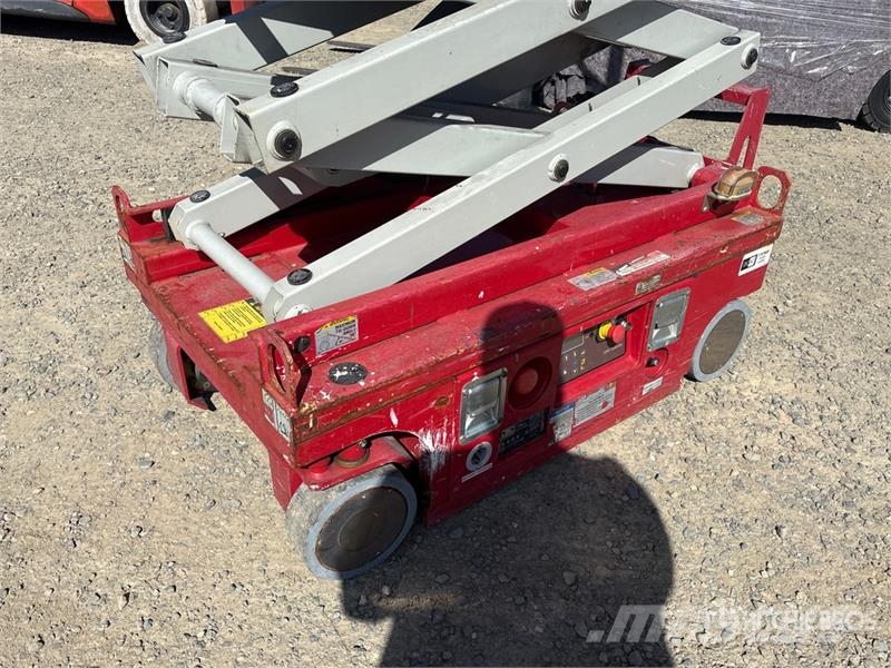 MEC 1330SE Electric Scissor Lift Saksilavat