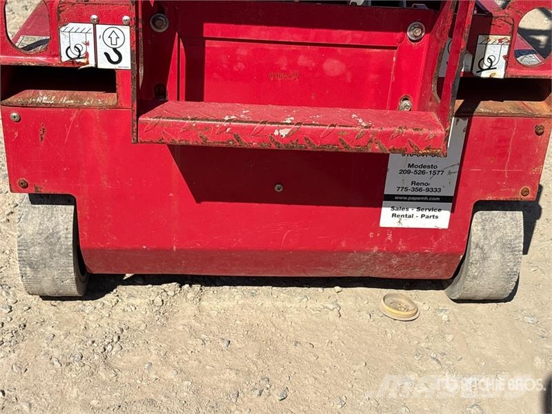 MEC 1330SE Electric Scissor Lift Saksilavat