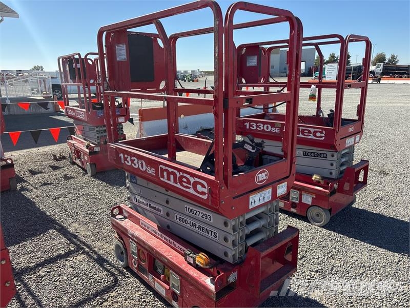 MEC 1330SE Electric Scissor Lift Plataformas tijera