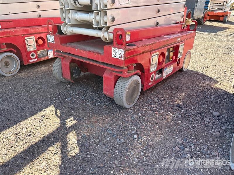 MEC 1330SE Electric Scissor Lift Saksilavat