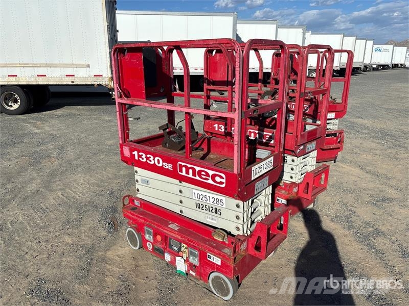 MEC 1330SE Electric Scissor Lift Škarjaste dvižne ploščadi