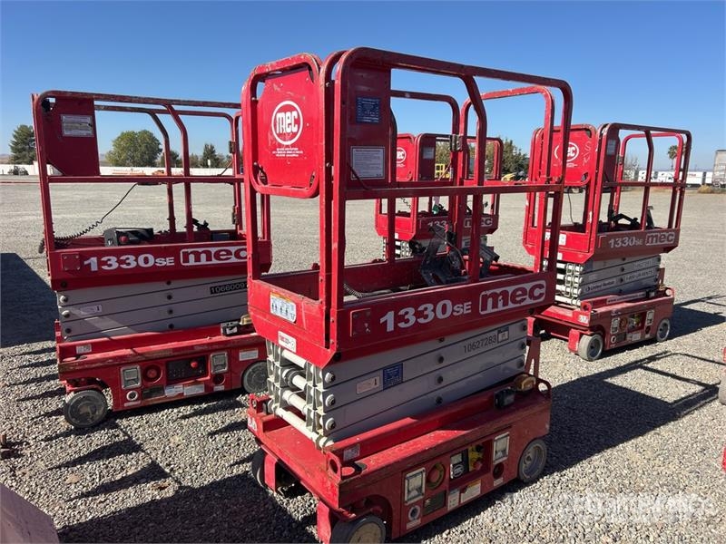 MEC 1330SE Electric Scissor Lift Plataformas tijera