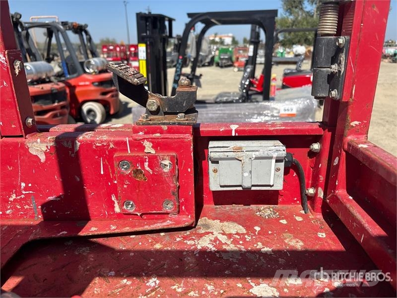MEC 1330SE Electric Scissor Lift Saksilavat