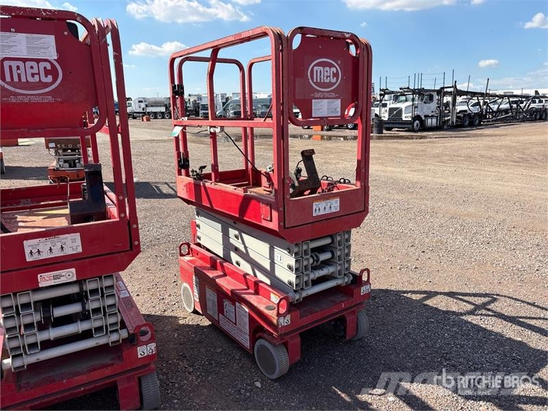 MEC 1330SE Electric Scissor Lift Saksilavat