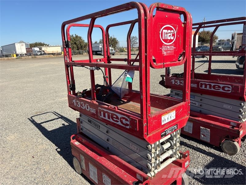 MEC 1330SE Electric Scissor Lift Plataformas tijera