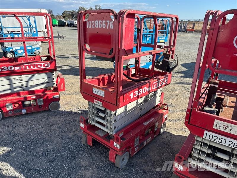 MEC 1330SE Electric Scissor Lift Škarjaste dvižne ploščadi