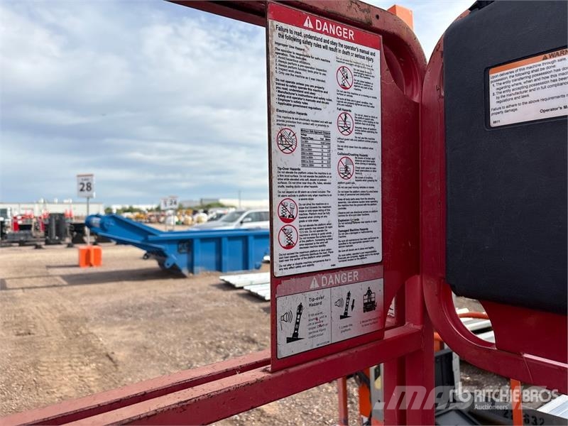 MEC 1330SE Electric Scissor Lift Šķerveida pacēlāji