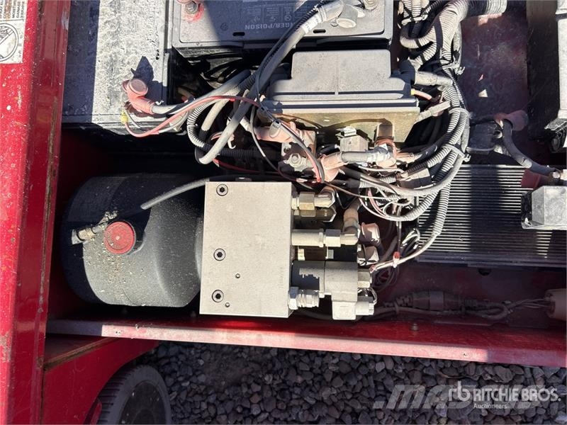 MEC 1330SE Electric Scissor Lift Plataformas tijera